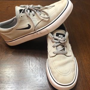 Nike SB trainers